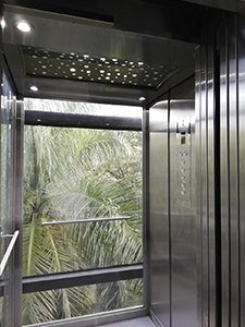 ASCENSORES PASAJEROS PUERTAS AUTOMÁTICAS